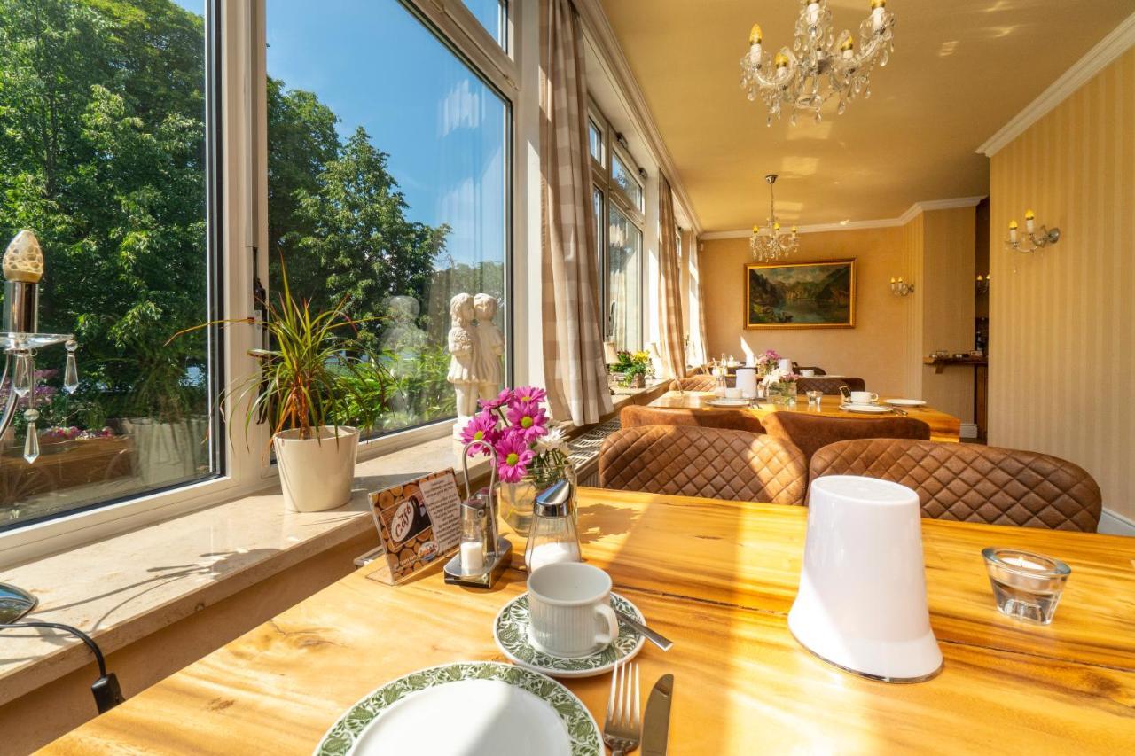 Hotel Holsteinische Schweiz Am Dieksee Malente Bagian luar foto